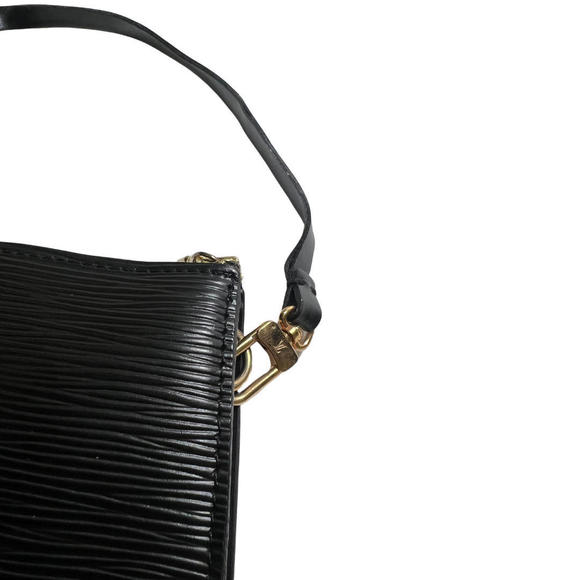 Louis Vuitton Pochette Baguette Bag Black Epi Leather Zip Closure - Picture 2 of 6